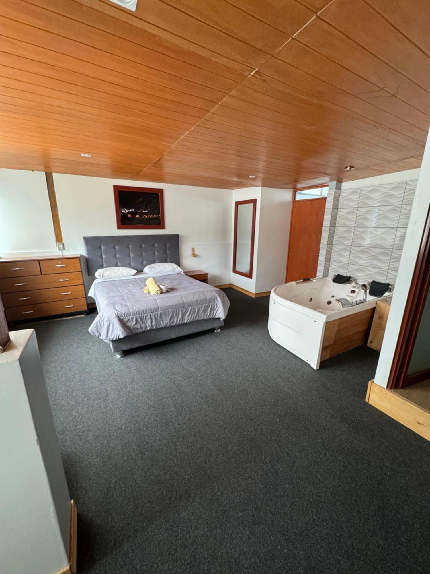 Hotel Alpamayo Guest House 와라스 외부 사진